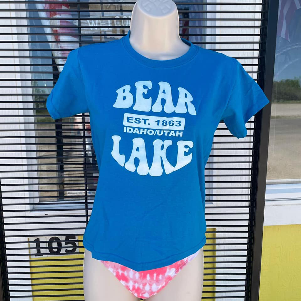 bear lake blue tshirt on dummy